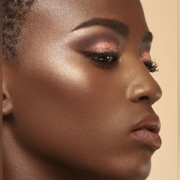 Huda Beauty Nude Obsessions Rich Eyeshadow Palette | Brand New in Box - Picture 10 of 10